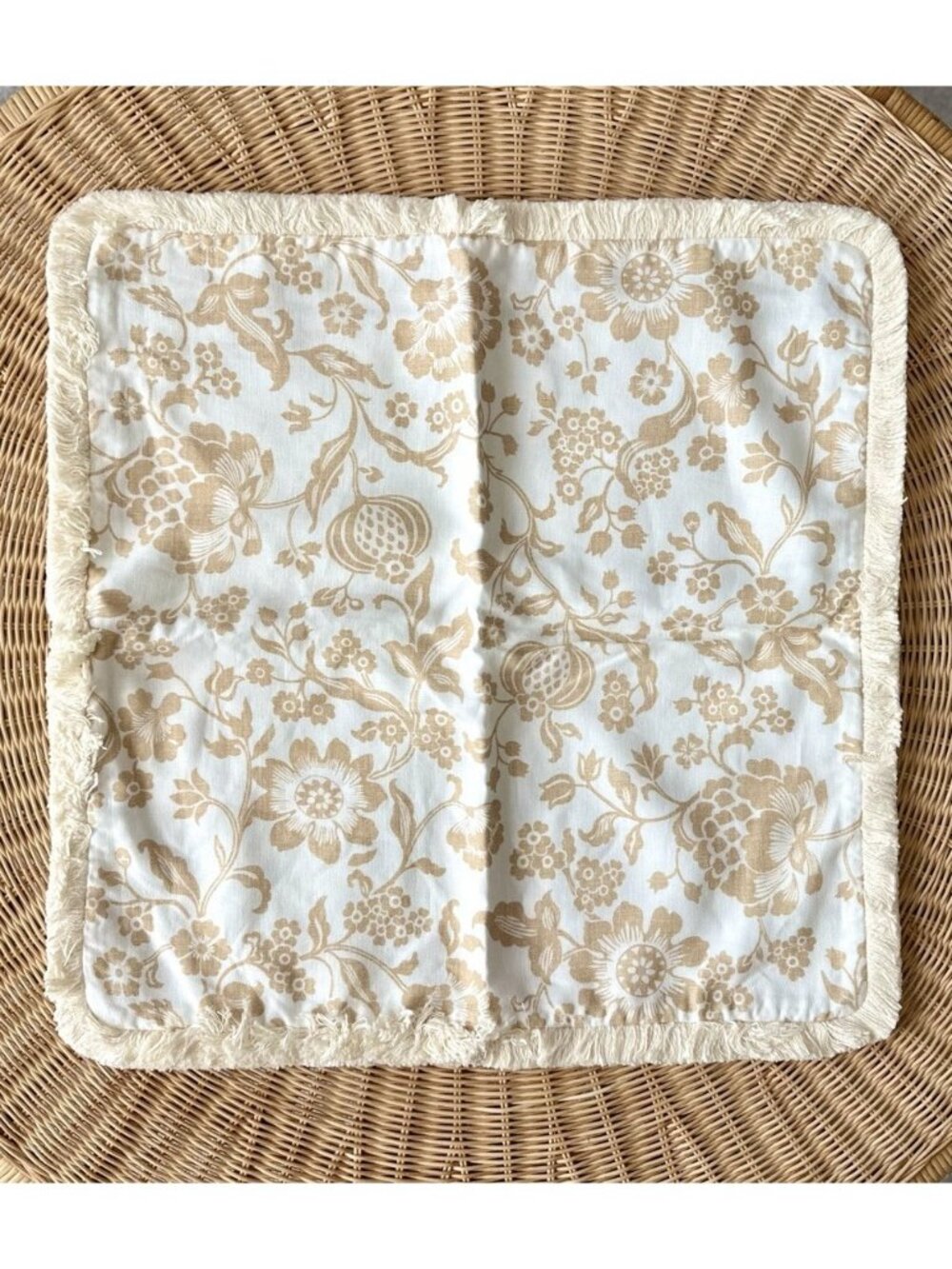 Serena & Lily Claremont Linen Pillow Cover (SAMPLE/NO TAGS)(24”SQ)-Wheat Brown